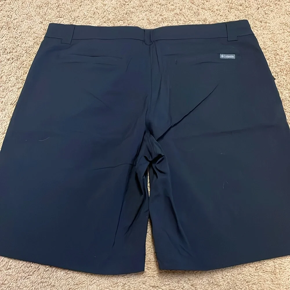 Columbia Omni-shade shorts